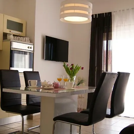 Apartments Tony Biograd Na Moru Exterior photo