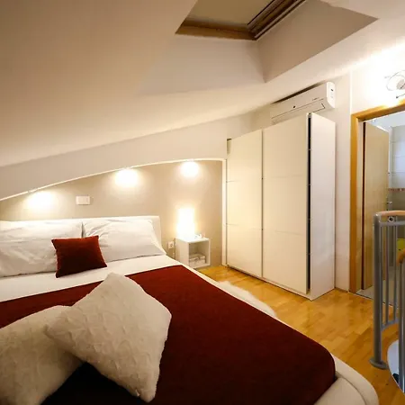Apartments Tony Biograd Na Moru Exterior photo