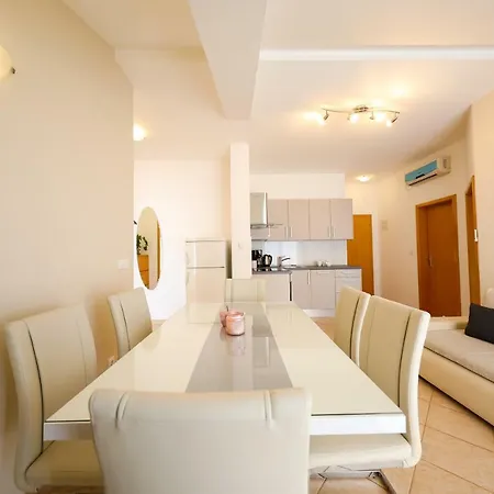 Apartments Tony Biograd Na Moru Exterior photo