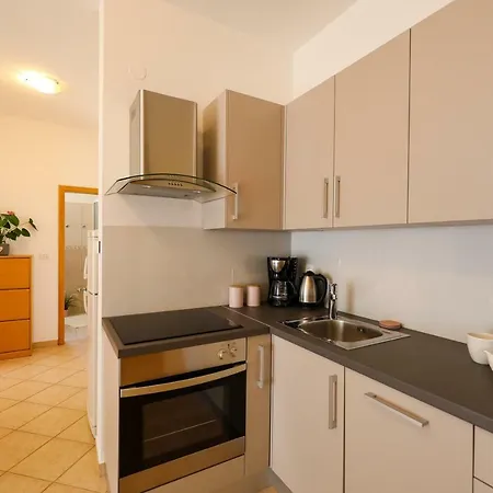 Apartments Tony Biograd Na Moru Exterior photo