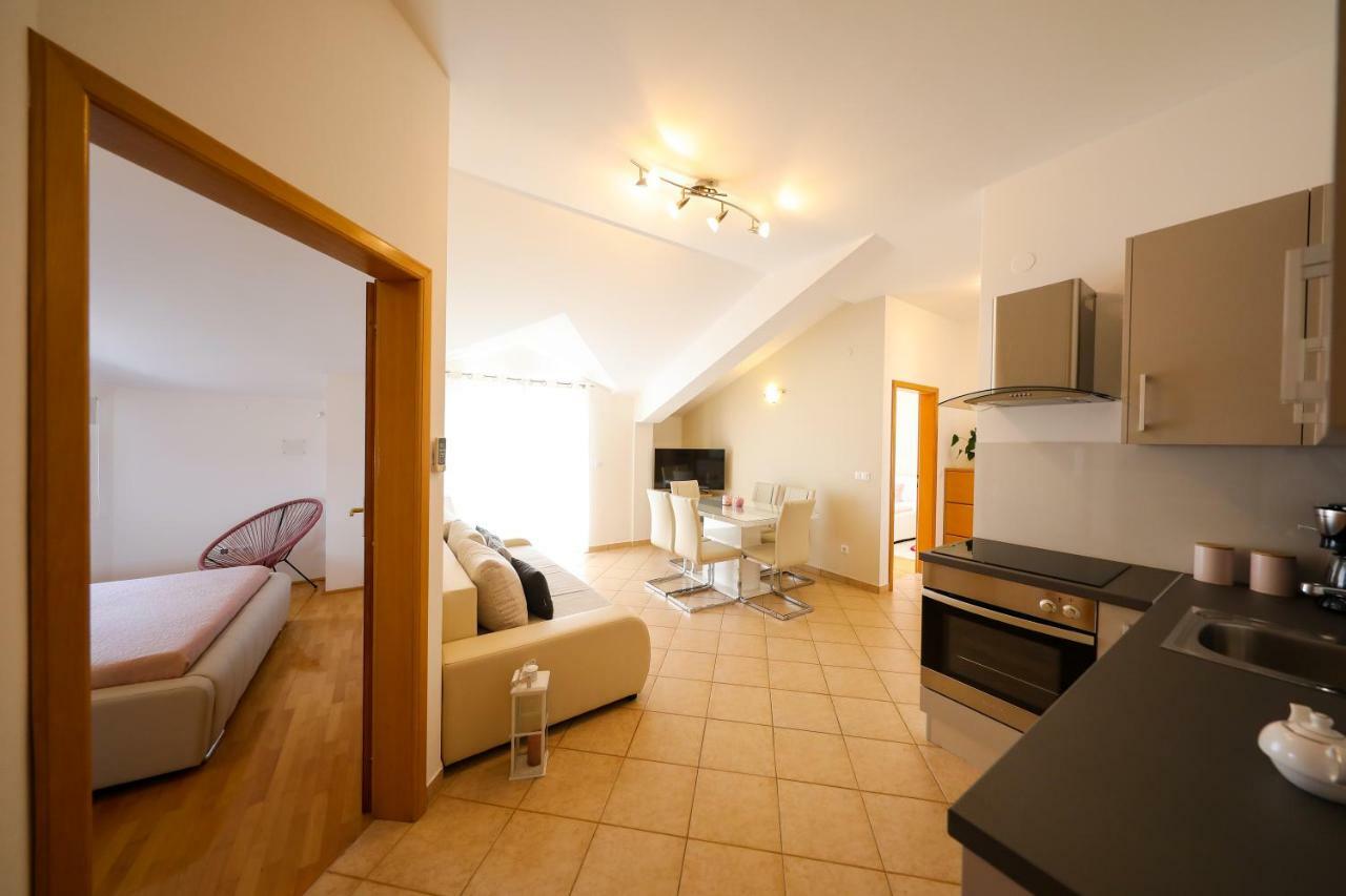 Tony Apartment Biograd Na Moru